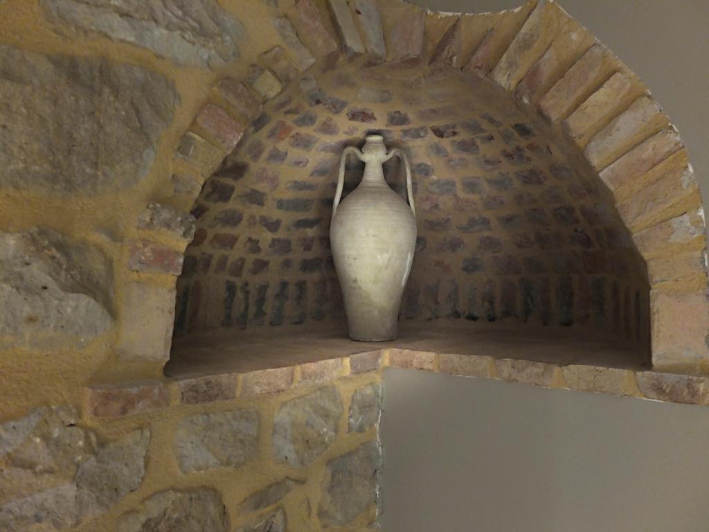 Guest house Notti O' Tunn Luxury In Centro 3*